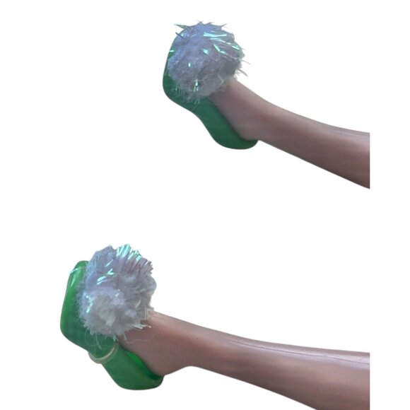 Disney Tinkerbell Doll 2010 Blonde Hair Green Dress Collectible - Picture 3 of 11